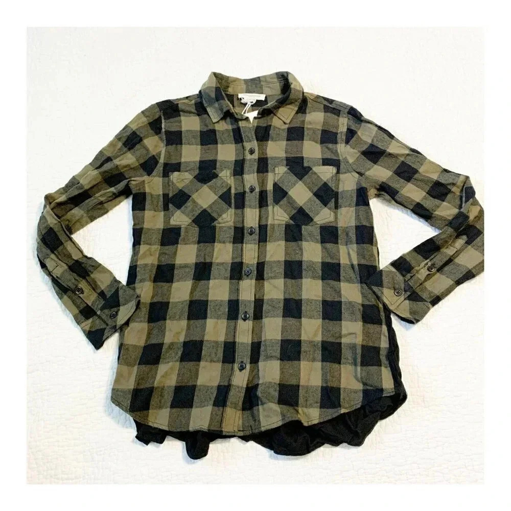 BeachLunchLounge Tammy Plaid Peplum Blouse Olive - Picture 1 of 4